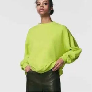 Zara‎ Neon Green Oversized Crewneck Sweatshirt Women’s Sz Sm